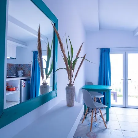 Ta Kymata Karpathos Afiartis