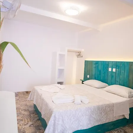 Ta Kymata Karpathos * Afiartis