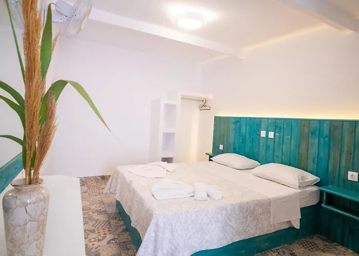 Ta Kymata Karpathos * Afiartis